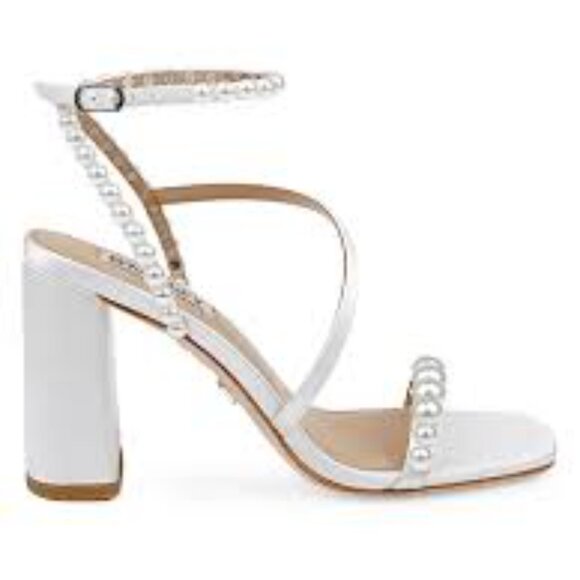 Badgley Mischka Women's Jordyn Heeled Sandal - Picture 2 of 10